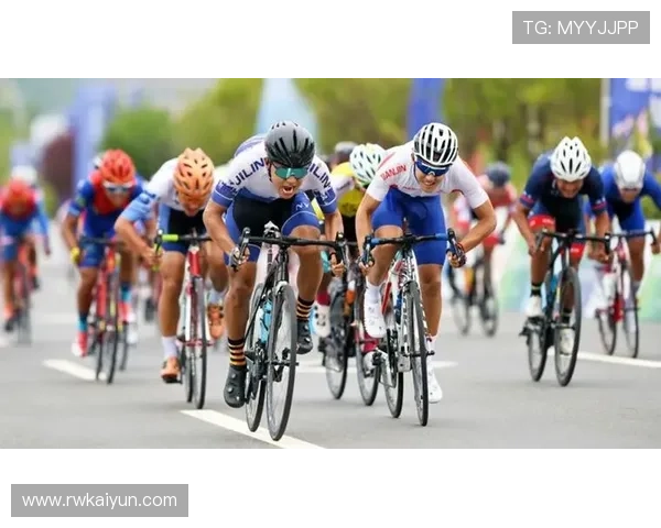 2026年全国自行车比赛赛事盛况回顾与精彩瞬间